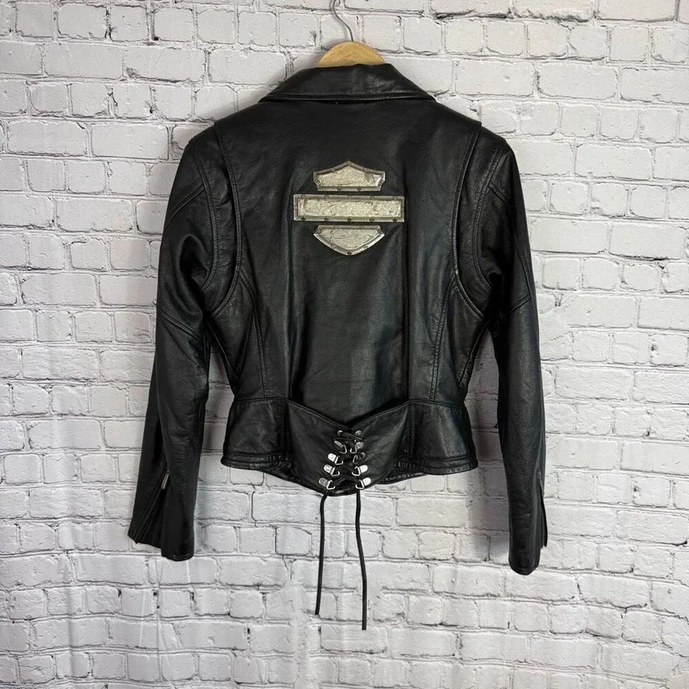 Harley Davidson Womens Leather Motorcycle Jacket Rare Metal Logo Detailing Size